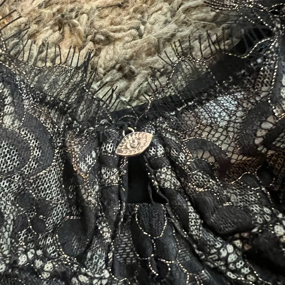 Sofia Vergara Intimates black lace bralette unlined size 34B - Picture 4 of 6